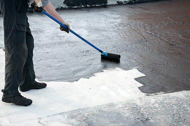 Best Concrete Pool Decks in Cleburne, TX